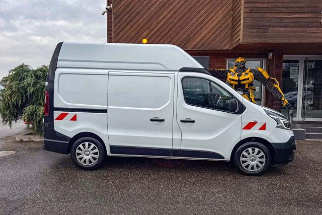 Renault Trafic image 7