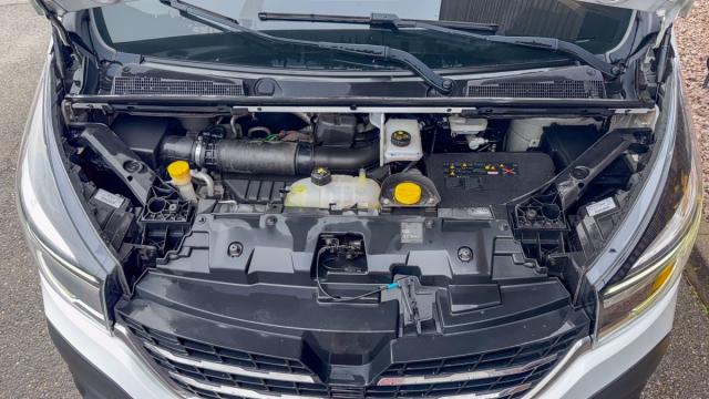 Renault Trafic image 9