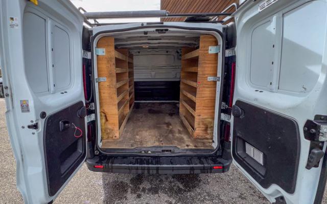 Renault Trafic image 6