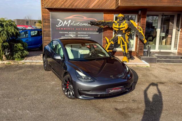 Tesla Model 3 image 4