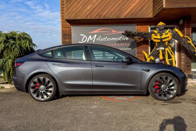 Tesla Model 3 image 8