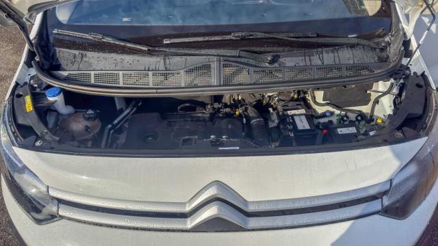 Citroen Jumpy image 8