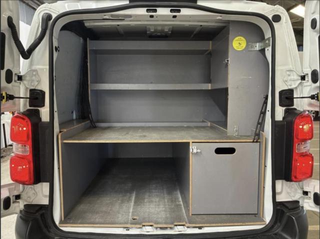 Peugeot Expert image 3