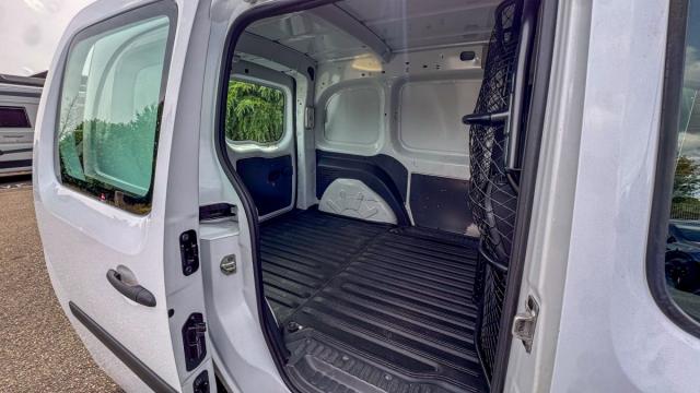 Renault Kangoo Express image 2