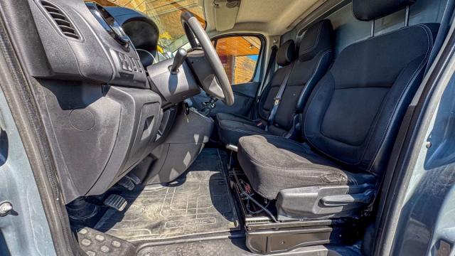 Renault Trafic image 6