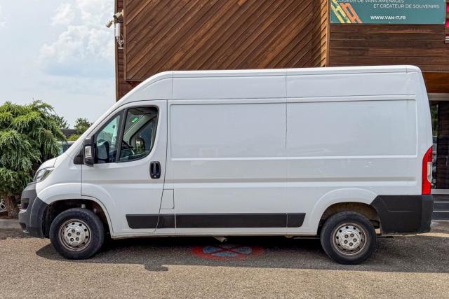 Opel Movano image 9