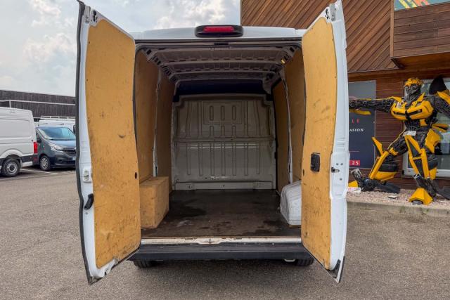 Opel Movano image 2