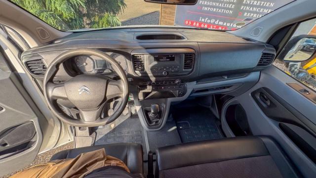 Citroen Jumpy image 8