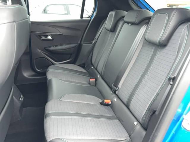 Peugeot 208 image 7