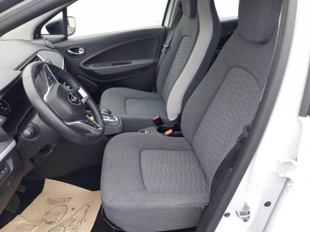 Renault Zoe image 8