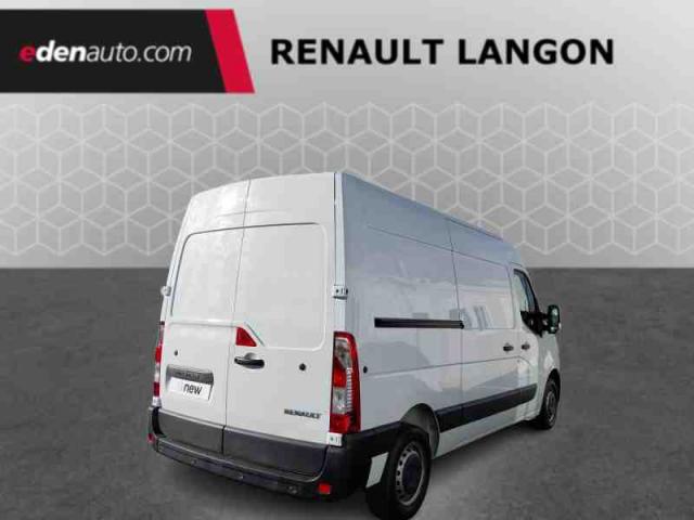 Renault Master image 2