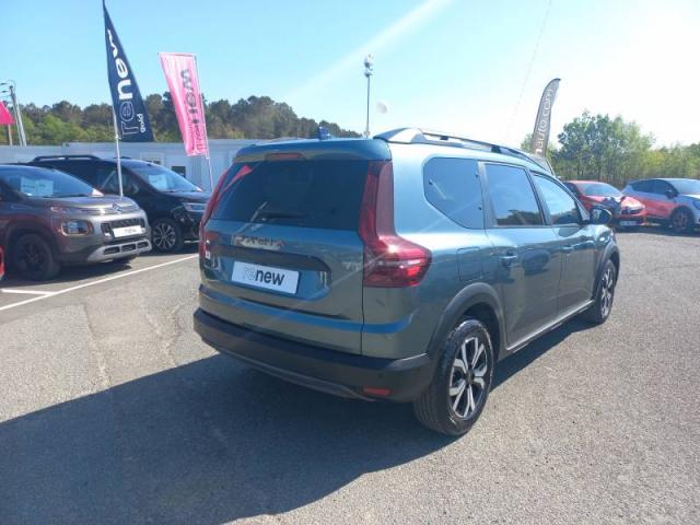 Dacia Jogger image 1