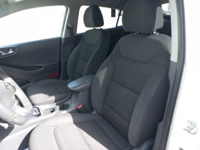 Hyundai Ioniq image 3