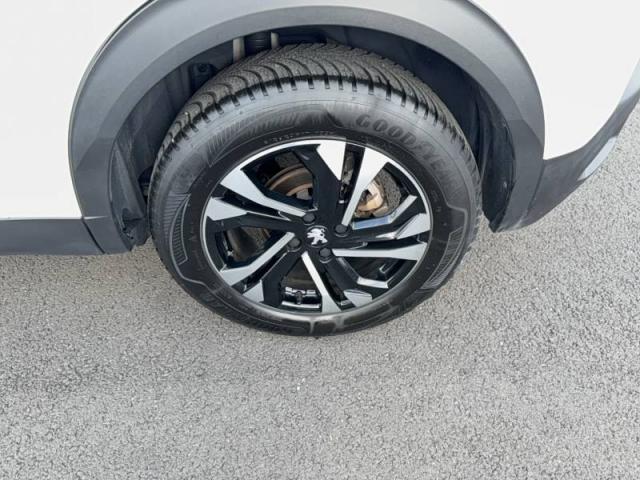 Peugeot 2008 image 7
