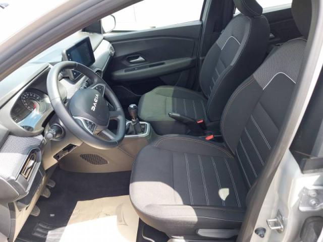 Dacia Sandero image 3