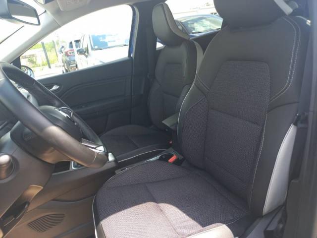 Renault Captur image 6