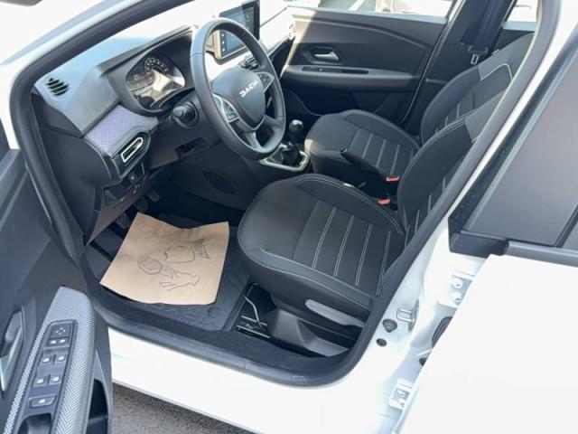 Dacia Sandero image 7