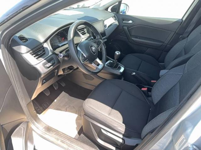 Renault Captur image 9