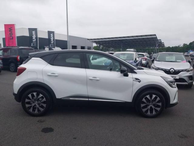 Renault Captur image 1