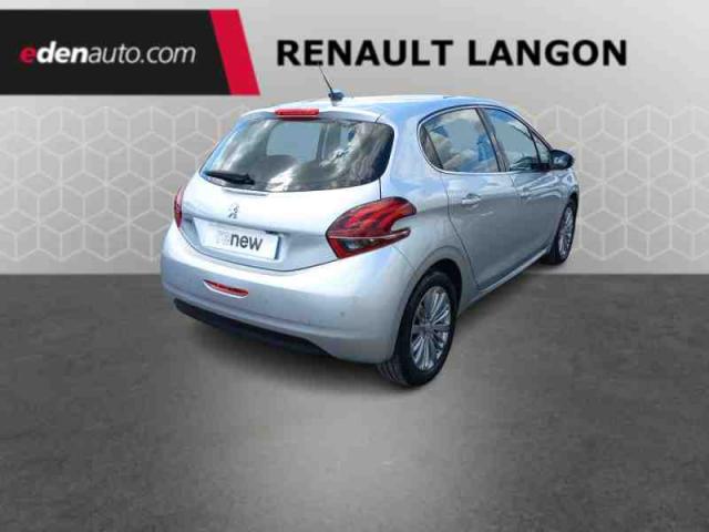 Peugeot 208 image 1