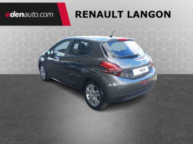 Peugeot 208 image 8