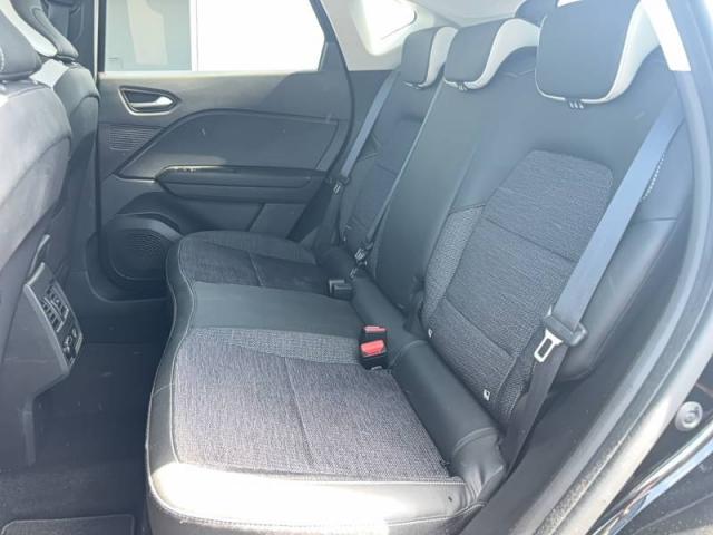 Renault Captur image 2