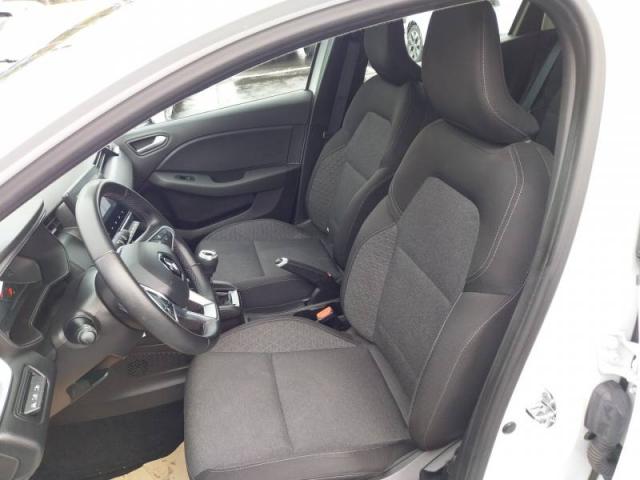 Renault Clio image 8