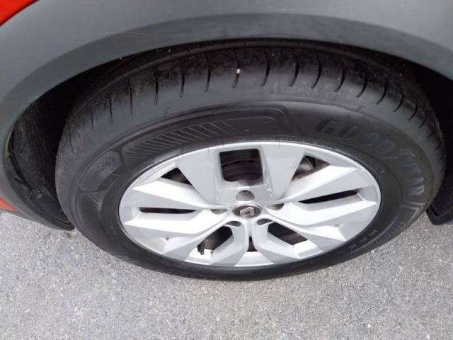 Renault Captur image 9