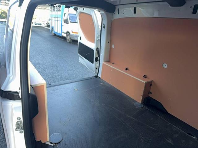 Renault Kangoo Van image 4