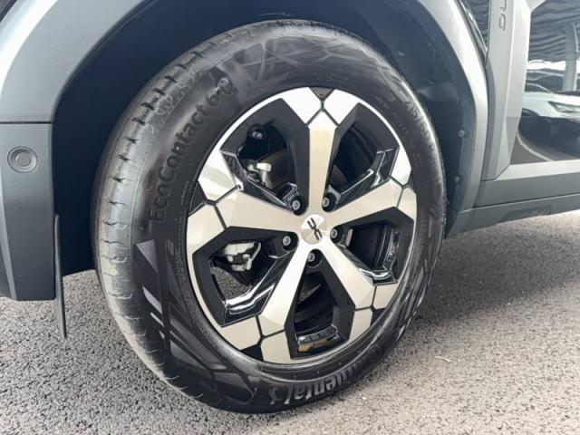 Dacia Duster image 6