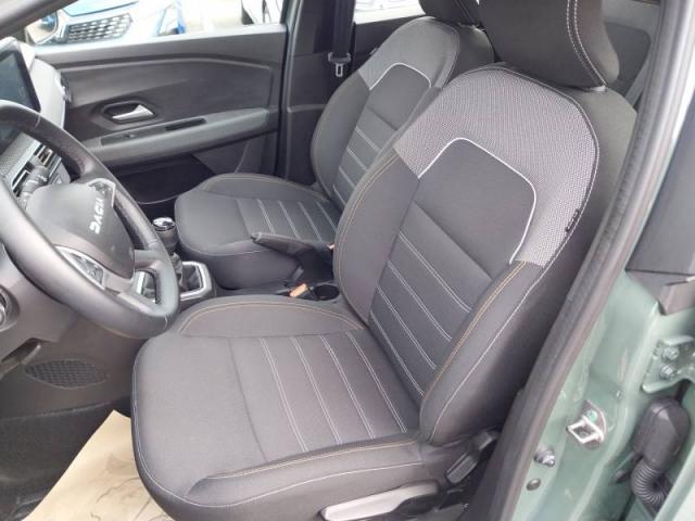 Dacia Sandero image 4