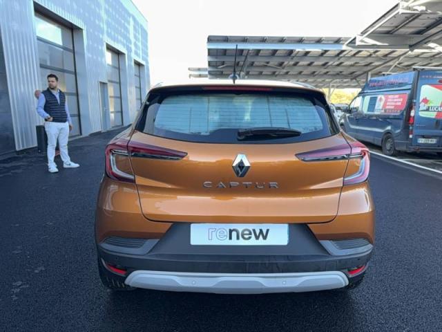 Renault Captur image 1