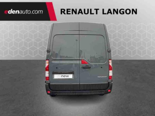 Renault Master image 8