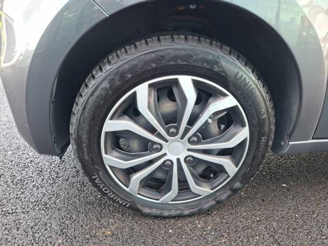 Renault Twingo image 8