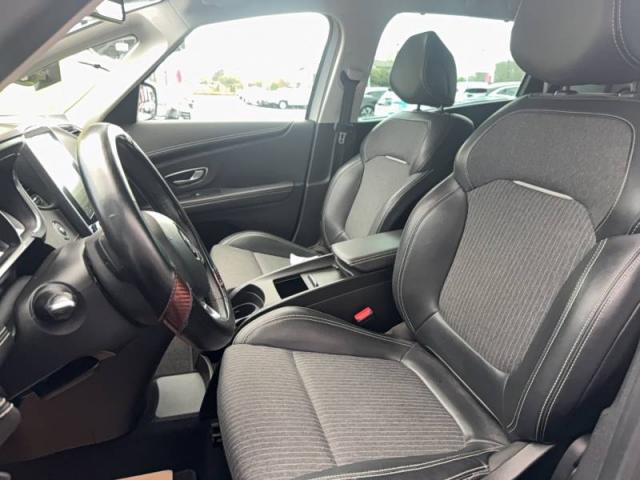 Renault Grand Scénic image 6