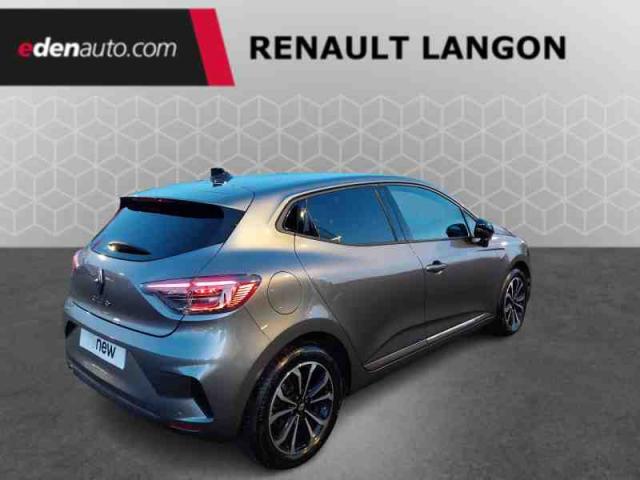 Renault Clio image 8
