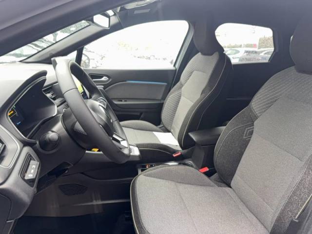 Renault Captur image 2