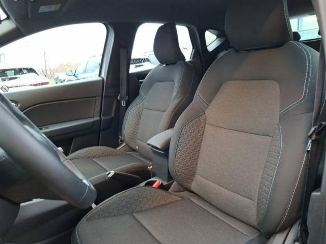 Renault Captur image 6