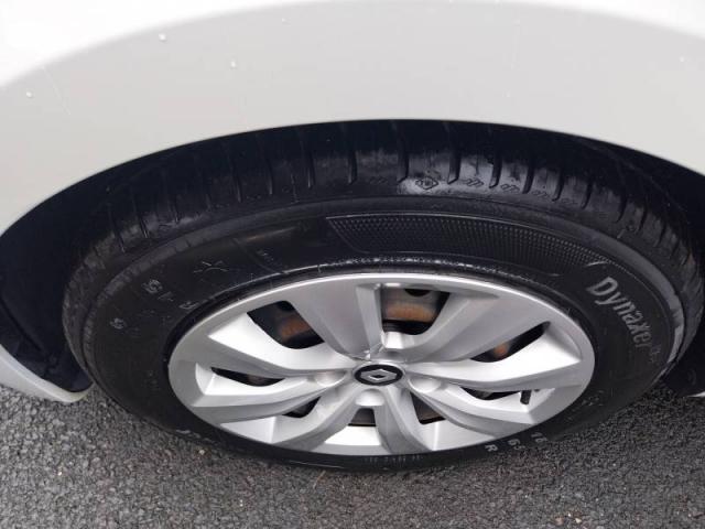 Renault Clio image 1