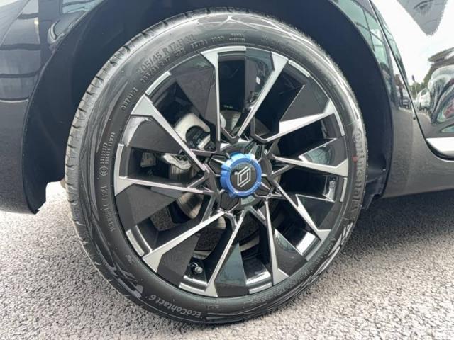 Renault Clio image 9