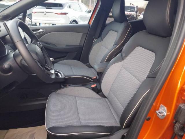 Renault Clio image 8