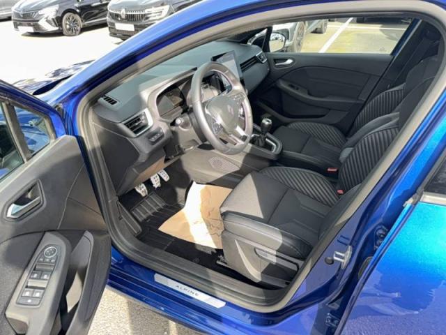 Renault Clio image 9