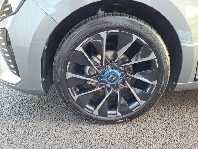 Renault Clio image 6