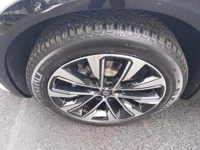 Renault Austral image 9