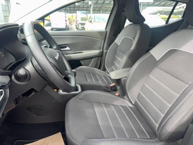 Dacia Sandero image 9