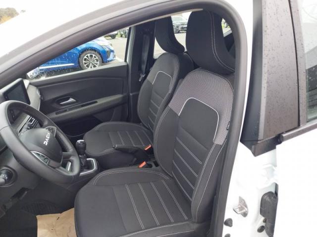 Dacia Sandero image 9