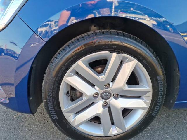 Renault Clio image 9