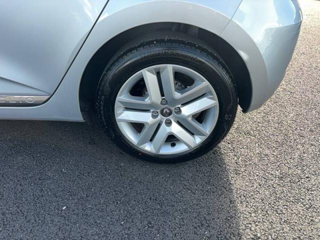 Renault Clio image 9