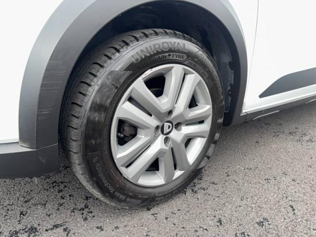 Dacia Sandero image 2