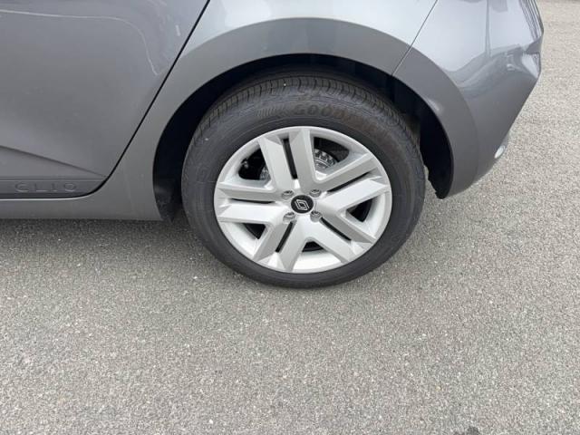 Renault Clio image 6